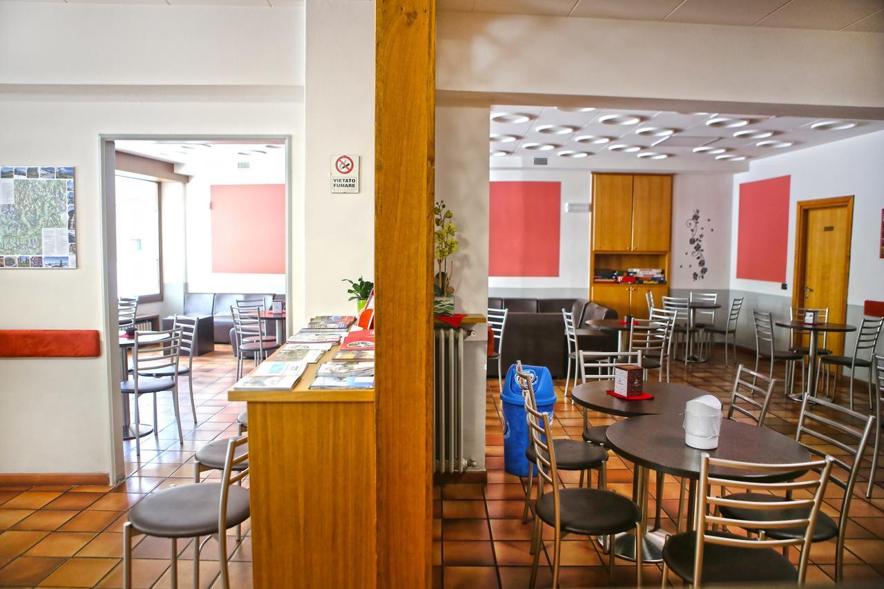 טיראנו Albergo Gusmeroli מראה חיצוני תמונה